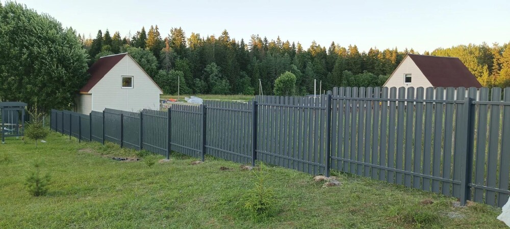 Штакетник ступенькой